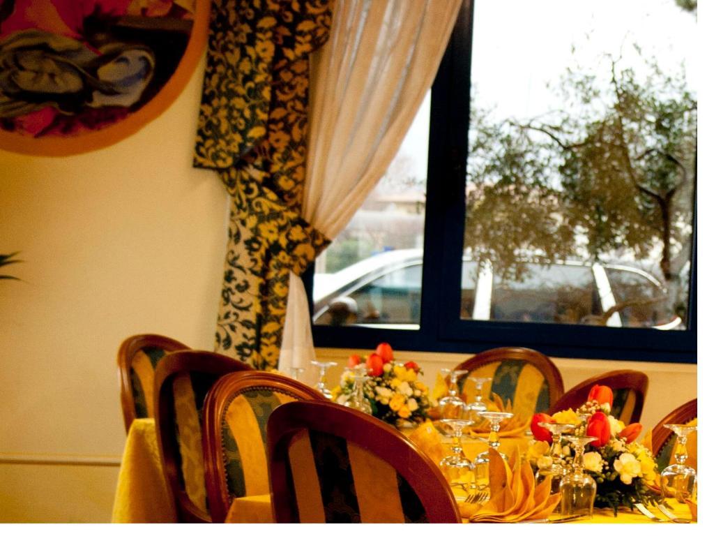 Hotel Michelangelo Рецато Екстериор снимка