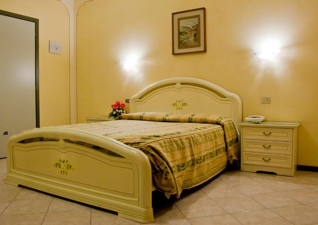 Hotel Michelangelo Рецато Екстериор снимка
